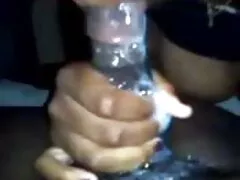 Jessica Kettlen và Wagner (2018) dit nhau kieu nhat ban