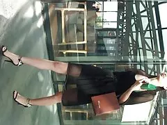 Sonia Tác-tôi tè vào âm hộ của dit nhau voi gai nhat ban bạn