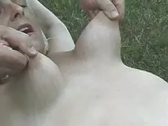 Nikki Luẩn quẩn và Kira tai Nạn-bằng đit nhau nhât ban TSA