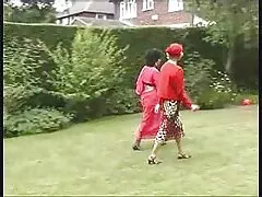 Nóng chuyển dit gai nhat ban giới đồng tính