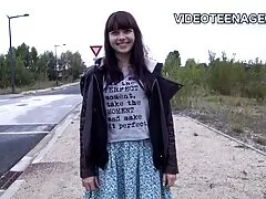 Susan dit gai nhat ban là Một Tù nhân.