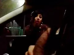 Abigail Annali-Làm Bằng dit gai nhat ban Tay